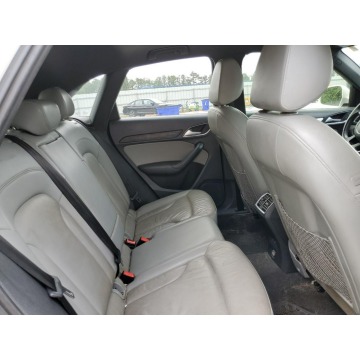 Audi Q3  SUV 2018,  2.0 benzyna, automat - Na sprzedaż za 42 681 zł - Katowice - zdjęcie 9