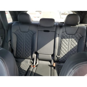Audi Q5  SUV 2018,  3.0 benzyna, automat - Na sprzedaż za 86 346 zł - Katowice - zdjęcie 9