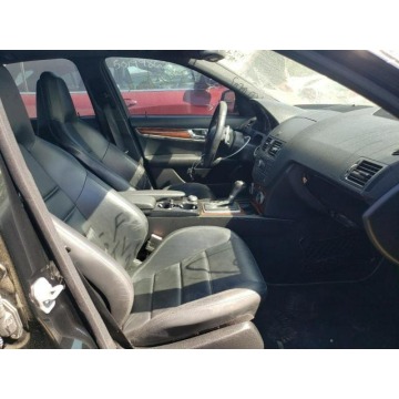 Mercedes - Benz C-klasa  Sedan/Limuzyna 2009,  6.2 benzyna, automat - Na sprzedaż za 38 376 zł - Katowice - zdjęcie 6