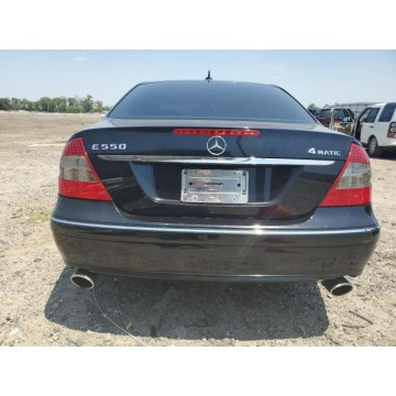 Mercedes - Benz E-klasa  Sedan/Limuzyna 2003,  5.5 benzyna, automat - Na sprzedaż za 4 797,00 zł - Katowice - zdjęcie 5