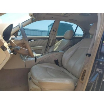 Mercedes - Benz E-klasa  Sedan/Limuzyna 2003,  5.5 benzyna, automat - Na sprzedaż za 4 797,00 zł - Katowice - zdjęcie 8