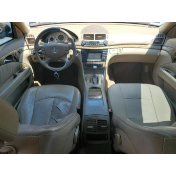 Mercedes - Benz E-klasa  Sedan/Limuzyna 2003,  5.5 benzyna, automat - Na sprzedaż za 4 797,00 zł - Katowice - zdjęcie 7