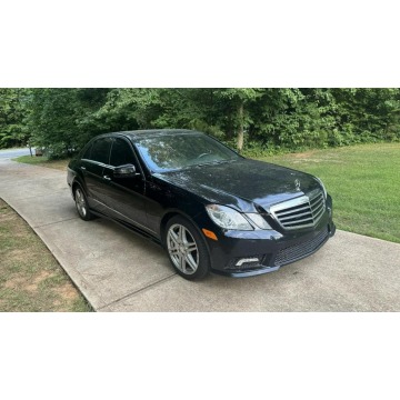 Mercedes - Benz E-klasa  Sedan/Limuzyna 2010,  5.5 benzyna, automat - Na sprzedaż za 37 146 zł - Katowice - zdjęcie 2