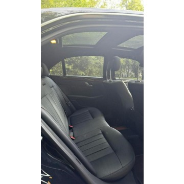 Mercedes - Benz E-klasa  Sedan/Limuzyna 2010,  5.5 benzyna, automat - Na sprzedaż za 37 146 zł - Katowice - zdjęcie 7