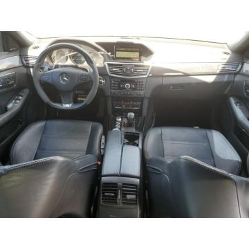 Mercedes - Benz E-klasa  Sedan/Limuzyna 2011,  6.2 benzyna, automat - Na sprzedaż za 66 666 zł - Katowice - zdjęcie 7
