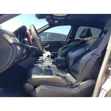Mercedes - Benz E-klasa  Sedan/Limuzyna 2015,  5.5 benzyna, automat - Na sprzedaż za 64 206 zł - Katowice - zdjęcie 8