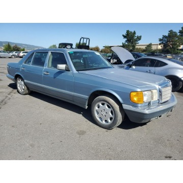  MERCEDES-BENZ 560 SEL