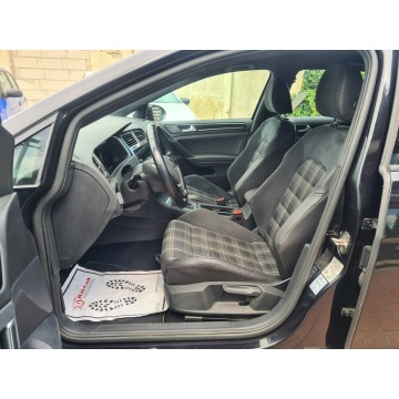 Volkswagen Golf  Hatchback 2017,  1.6 diesel, automat - Na sprzedaż za 54 900 zł - Świebodzin - zdjęcie 9