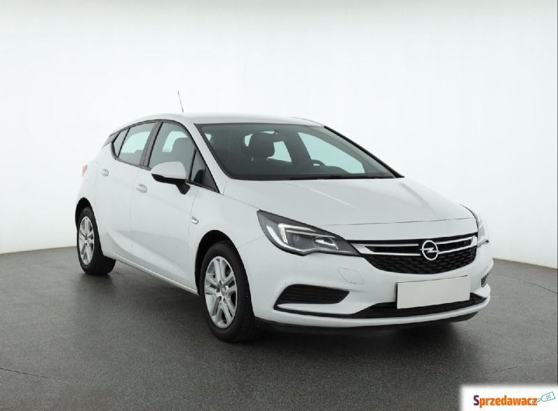 Opel Astra  Hatchback 2016,  1.4 benzyna - Na sprzedaż za 38 499 zł - Piaseczno