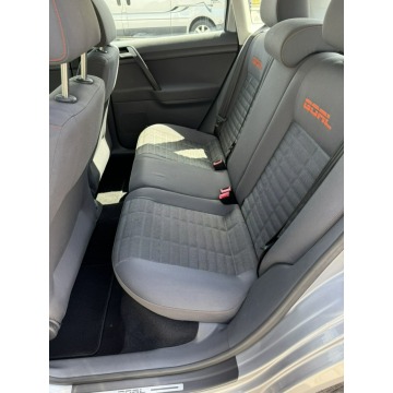 Volkswagen Polo  Hatchback 2006,  1.2 benzyna - Na sprzedaż za 12 300 zł - Nowa Wieś Lęborska - zdjęcie 8