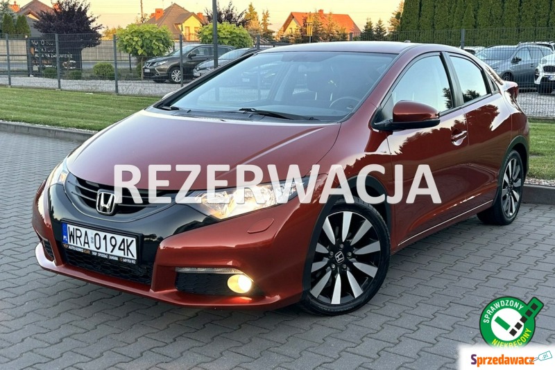 Honda Civic  Hatchback 2015,  1.8 benzyna - Na sprzedaż za 51 900 zł - Kotarwice