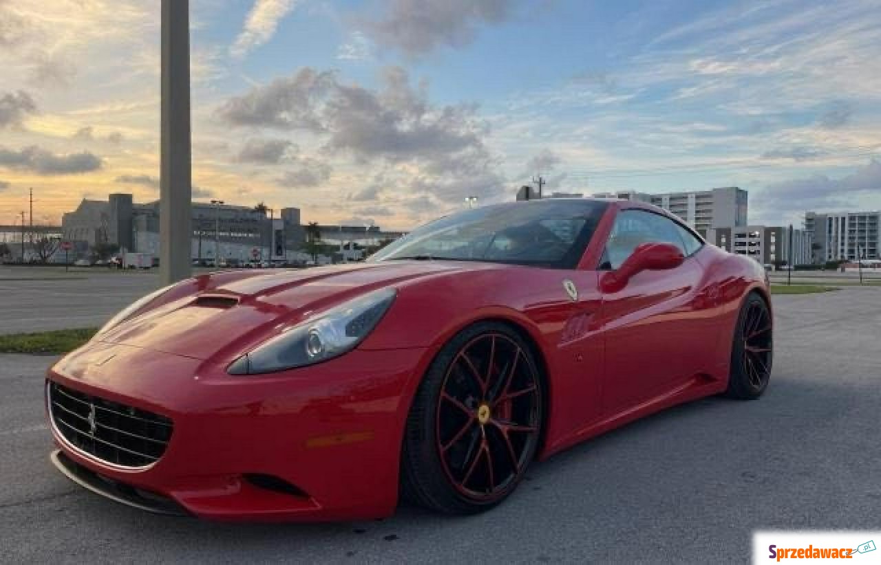 Ferrari California 2012