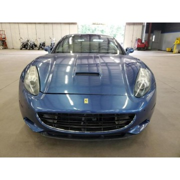 Ferrari California  Kabriolet 2010,  4.3 benzyna, automat - Na sprzedaż za 216 480 zł - Katowice - zdjęcie 2