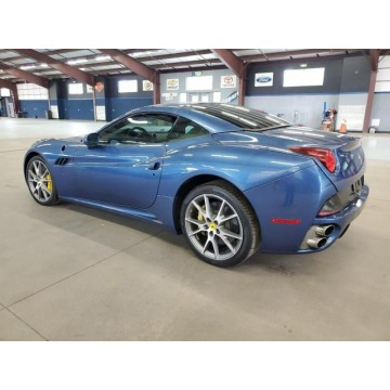 Ferrari California  Kabriolet 2010,  4.3 benzyna, automat - Na sprzedaż za 216 480 zł - Katowice - zdjęcie 4