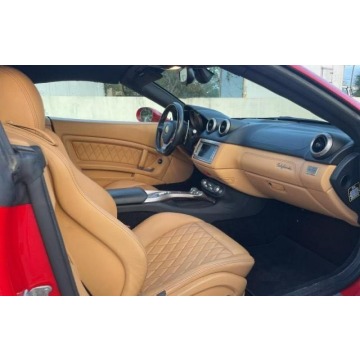 Ferrari California  Kabriolet 2012,  4.3 benzyna, automat - Na sprzedaż za 462 480 zł - Katowice - zdjęcie 5