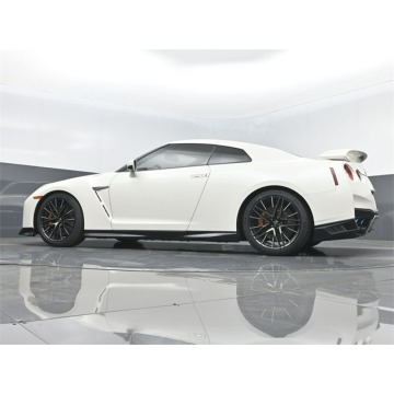 Nissan GT-R  Coupe/Sportowy 2020,  3.8 benzyna, automat - Na sprzedaż za 521 520 zł - Katowice - zdjęcie 4