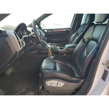 Porsche Cayenne  SUV 2014,  3.6 benzyna, automat - Na sprzedaż za 36 900 zł - Katowice - zdjęcie 8