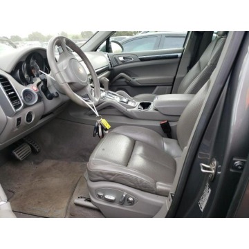 Porsche Cayenne  SUV 2012,  3.6 benzyna, automat - Na sprzedaż za 30 504 zł - Katowice - zdjęcie 10