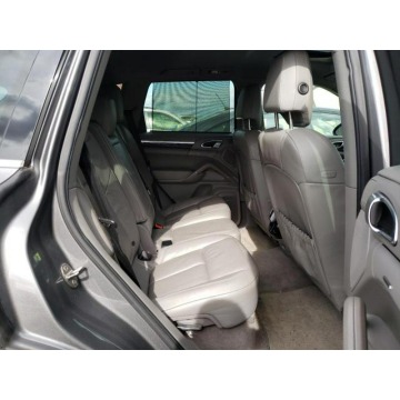 Porsche Cayenne  SUV 2012,  3.6 benzyna, automat - Na sprzedaż za 30 504 zł - Katowice - zdjęcie 12
