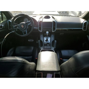 Porsche Cayenne  SUV 2015,  3.6 benzyna, automat - Na sprzedaż za 38 376 zł - Katowice - zdjęcie 7
