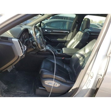 Porsche Cayenne  SUV 2015,  3.6 benzyna, automat - Na sprzedaż za 38 376 zł - Katowice - zdjęcie 8