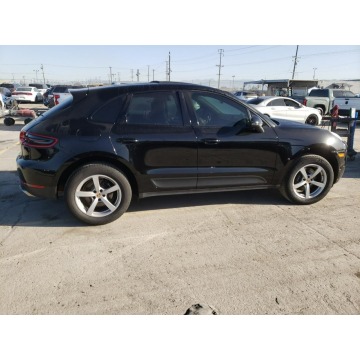 Porsche Macan  SUV 2018,  2.0 benzyna, automat - Na sprzedaż za 59 040 zł - Katowice - zdjęcie 6