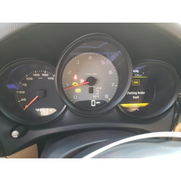 Porsche Macan  SUV 2018,  3.0 benzyna, automat - Na sprzedaż za 78 720 zł - Katowice - zdjęcie 11