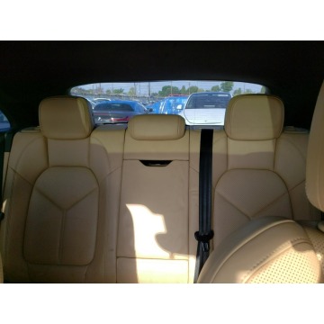 Porsche Macan  SUV 2018,  3.0 benzyna, automat - Na sprzedaż za 78 720 zł - Katowice - zdjęcie 10