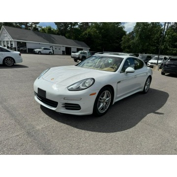 PORSCHE PANAMERA 2
