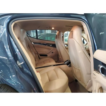 Porsche Panamera  Sedan/Limuzyna 2012,  3.6 benzyna, automat - Na sprzedaż za 41 328 zł - Katowice - zdjęcie 9