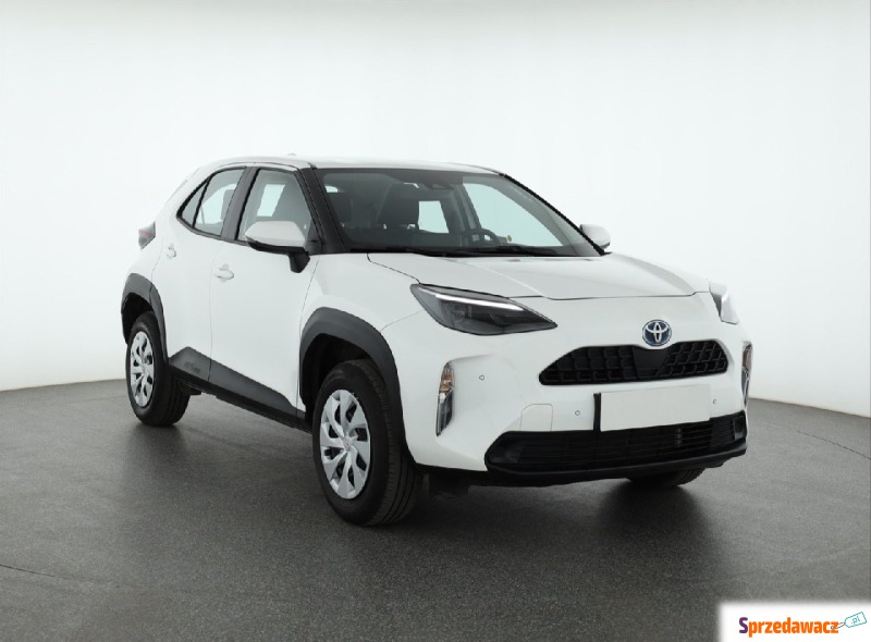 Toyota Yaris  SUV 2022,  1.5 benzyna - Na sprzedaż za 94 999 zł - Piaseczno