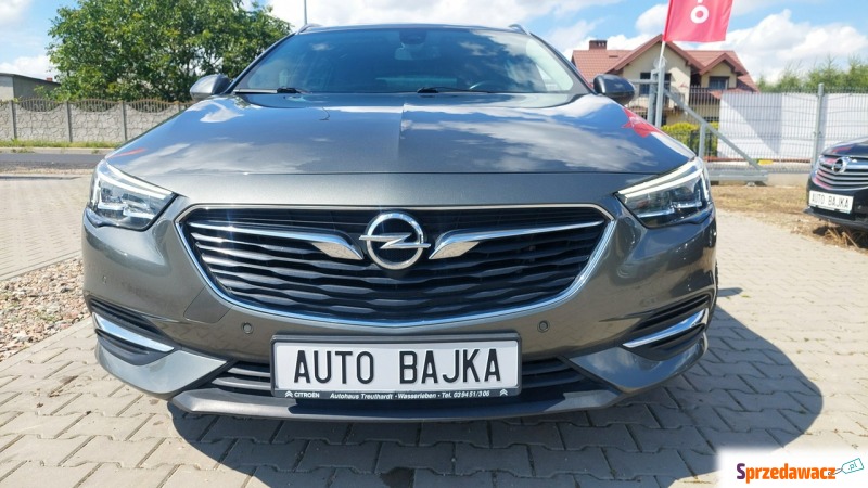 Opel Insignia - 2.0 170PS El.Klapa Navi Kamera... - Samochody osobowe - Gniezno