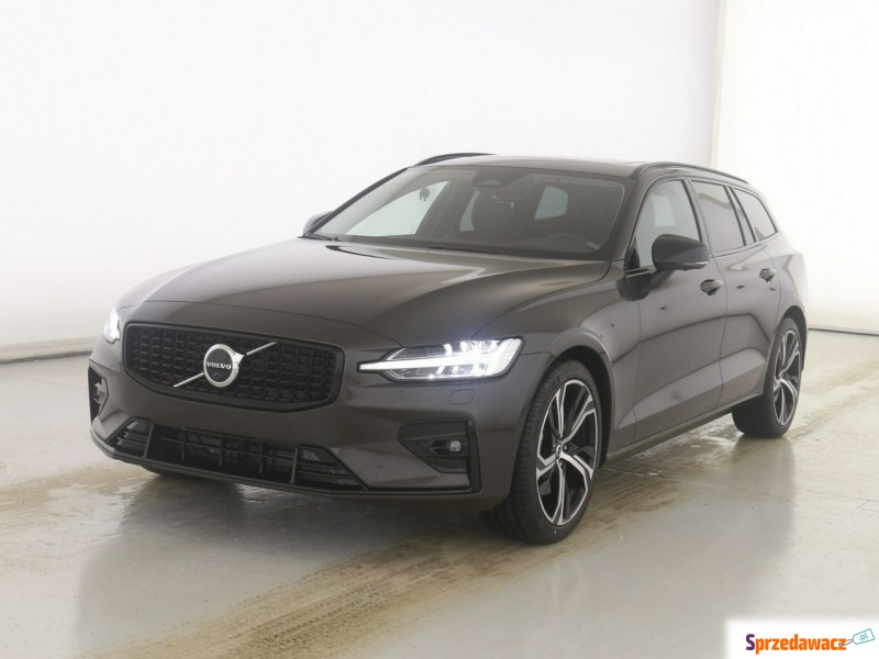 Volvo V60 2024,  2.0 diesel - Na sprzedaż za 223 900 zł - Tychy