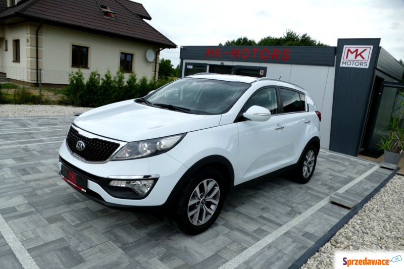 Kia Sportage  SUV 2015,  1.6 benzyna+LPG - Na sprzedaż za 54 900 zł - Rzeszów