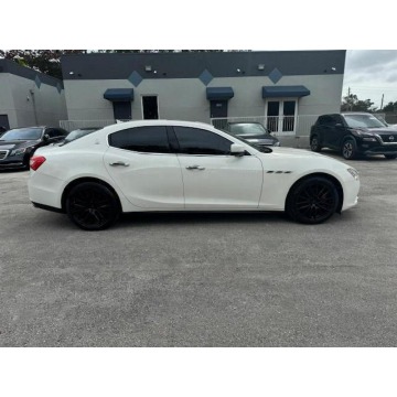 Maserati Ghibli  Sedan/Limuzyna 2016,  3.0 benzyna, automat - Na sprzedaż za 70 725 zł - Katowice - zdjęcie 8