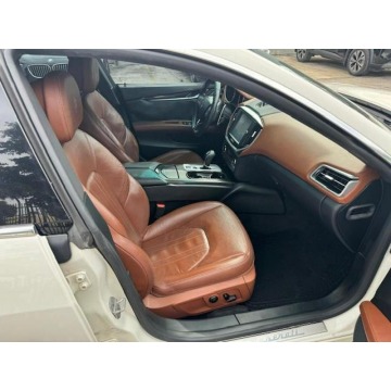 Maserati Ghibli  Sedan/Limuzyna 2016,  3.0 benzyna, automat - Na sprzedaż za 70 725 zł - Katowice - zdjęcie 10