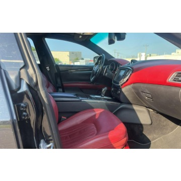 Maserati Ghibli  Sedan/Limuzyna 2015,  3.0 benzyna, automat - Na sprzedaż za 63 099 zł - Katowice - zdjęcie 7