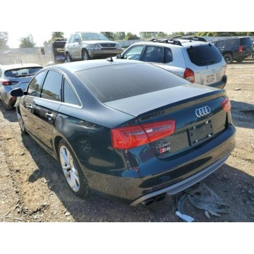 Audi S6  Sedan/Limuzyna 2014,  4.0 benzyna, automat - Na sprzedaż za 34 440 zł - Katowice - zdjęcie 4