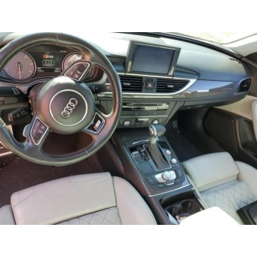 Audi S6  Sedan/Limuzyna 2014,  4.0 benzyna, automat - Na sprzedaż za 34 440 zł - Katowice - zdjęcie 8