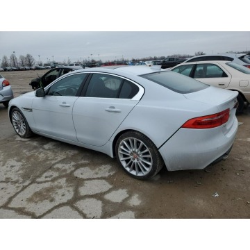 Jaguar XE  Sedan/Limuzyna 2017,  2.0 benzyna, automat - Na sprzedaż za 30 996 zł - Katowice - zdjęcie 6