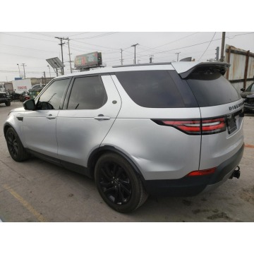 Land Rover Discovery  SUV 2017,  3.0 benzyna, automat - Na sprzedaż za 93 480 zł - Katowice - zdjęcie 4