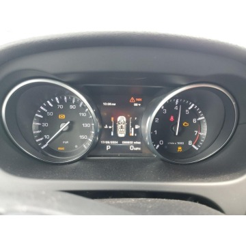 Land Rover Discovery Sport  SUV 2016,  2.0 benzyna, automat - Na sprzedaż za 34 194 zł - Katowice - zdjęcie 11