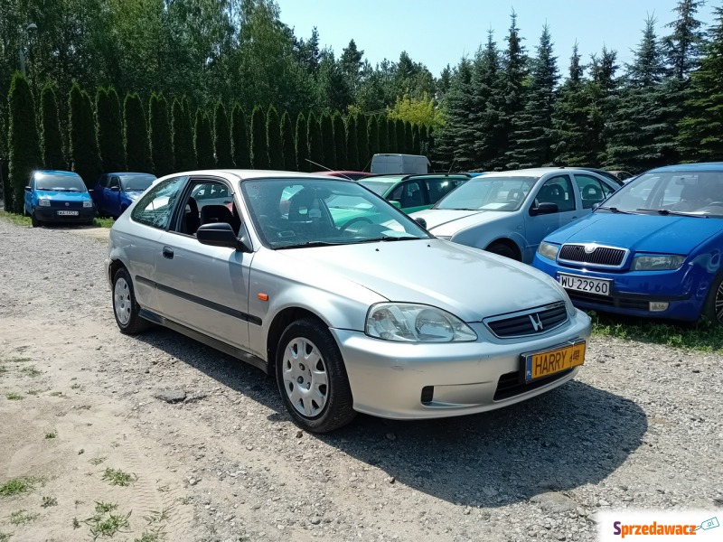 Honda Civic  Hatchback 2000,  1.4 - Na sprzedaż za 3 500,00 zł - Warszawa