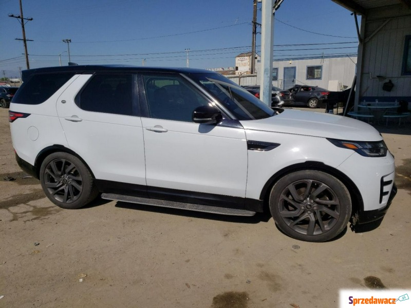 Rover Discovery  SUV 2017,  3.0 benzyna - Na sprzedaż za 69 864 zł - Katowice