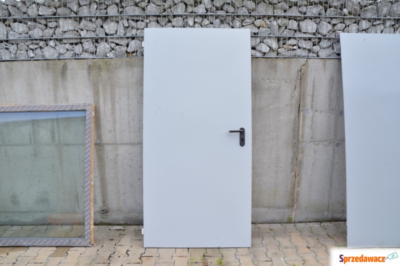 Drzwi metalowe 99 x 203,5 cm - Drzwi, ościeżnice - Kraków