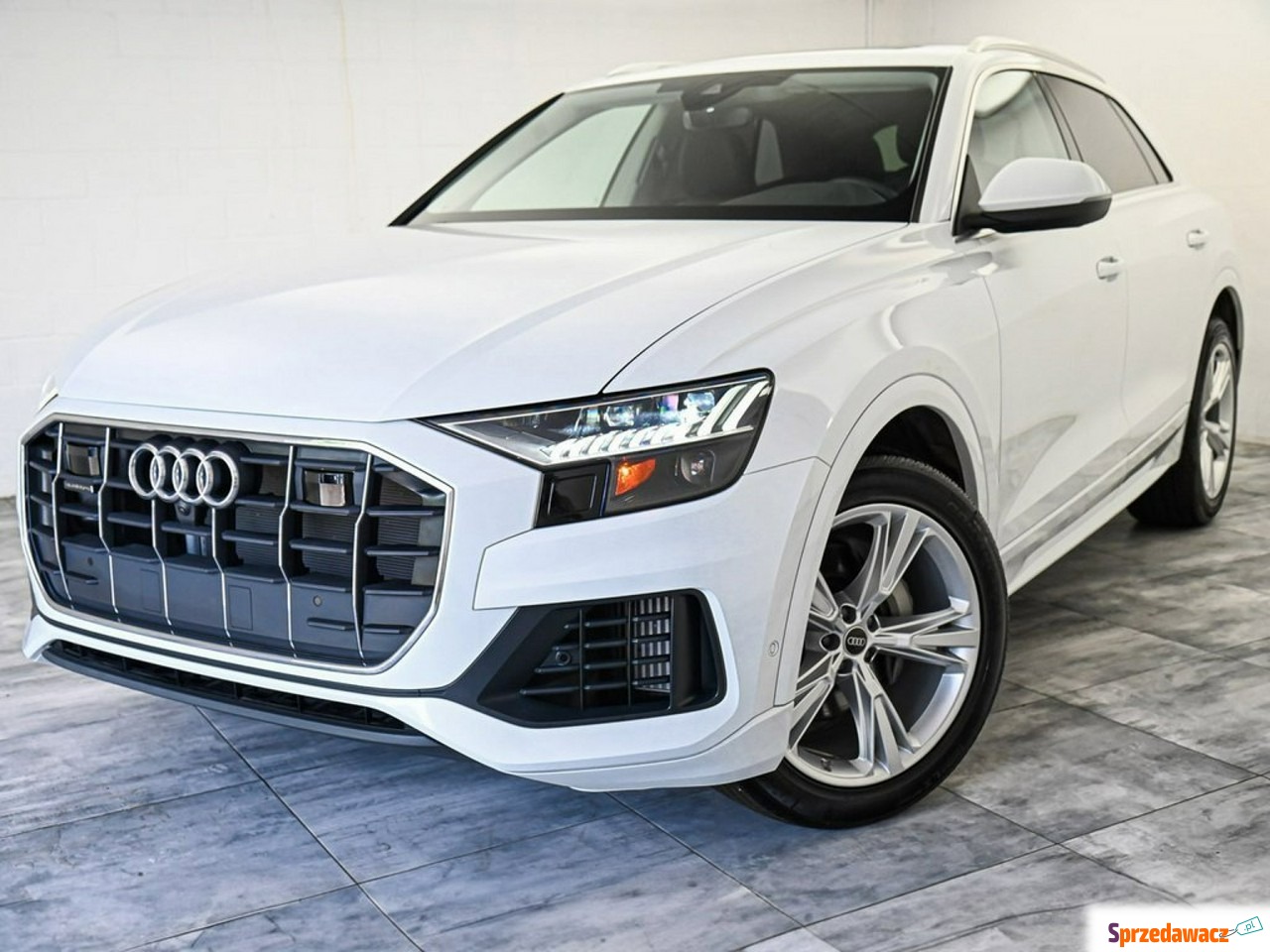 Audi Q8 2023