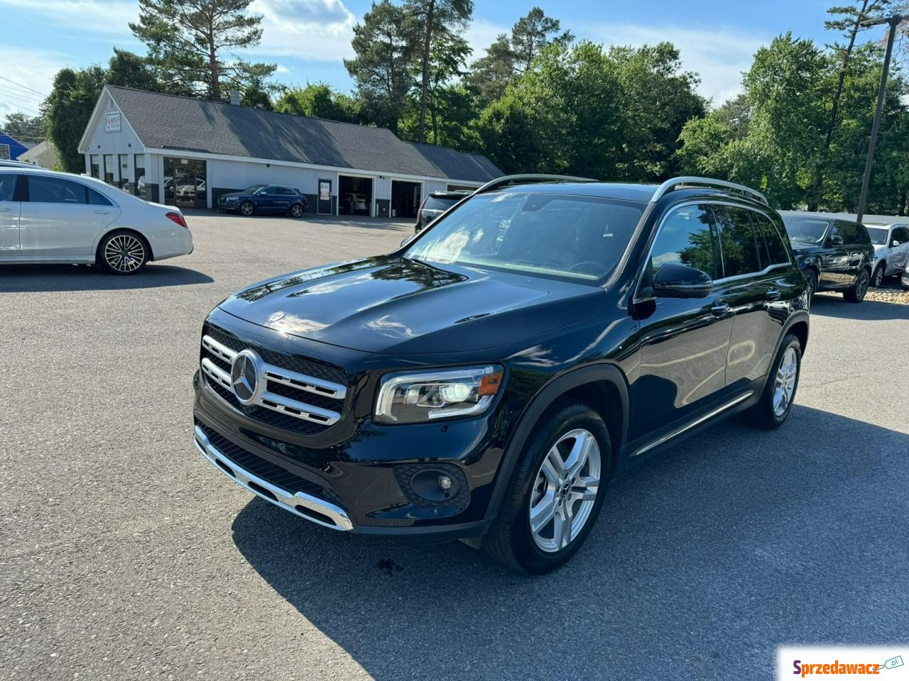 Mercedes - Benz GLB-klasa 2020