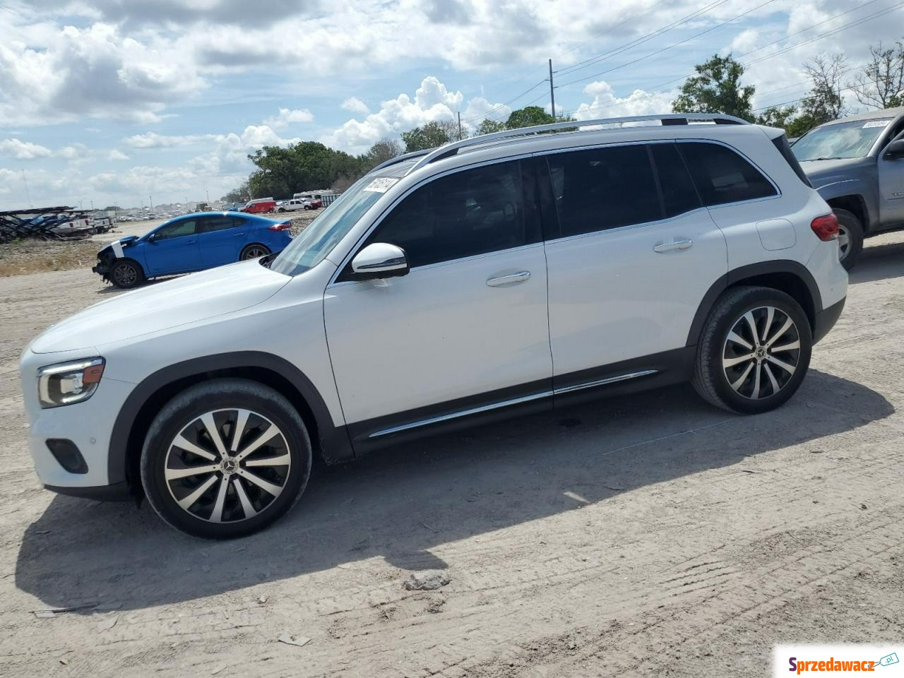 Mercedes - Benz GLB-klasa 2020