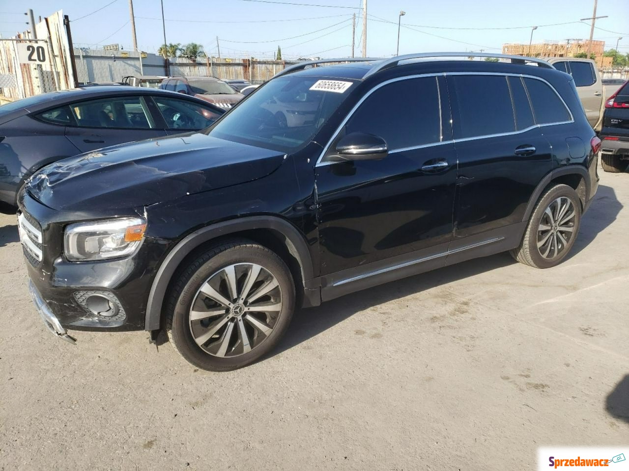 Mercedes - Benz GLB-klasa 2021