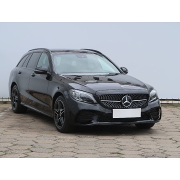 Mercedes C C 200 4MATIC (184KM), 2019